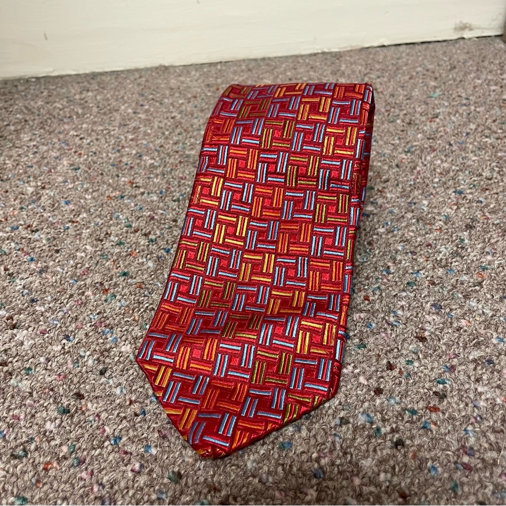 Robert Talbott Best Of Class Men’s Neck Tie 100% Silk Made In USA Red Geometric